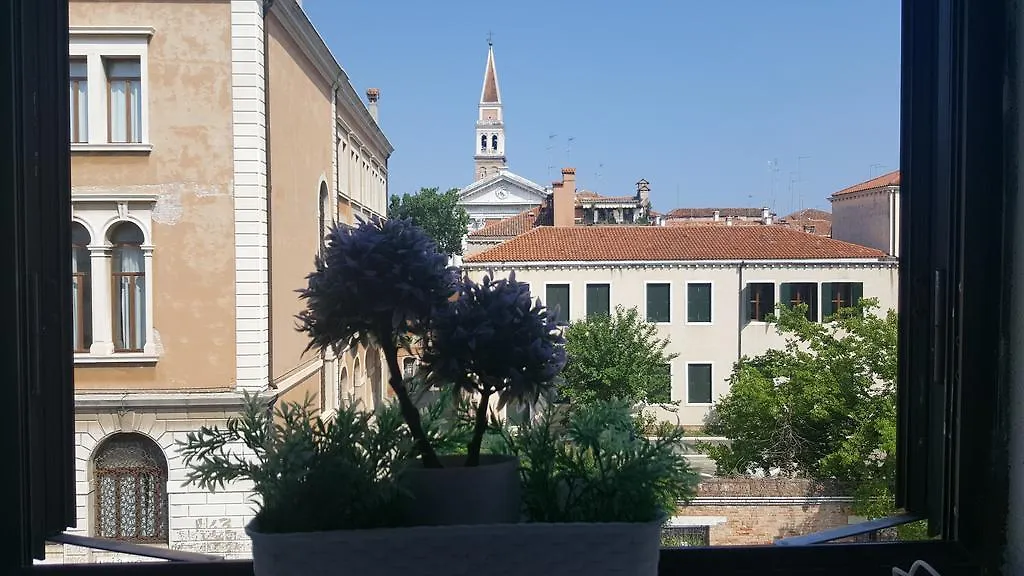 Appartamento Vicky Venezia 0*,  Italia